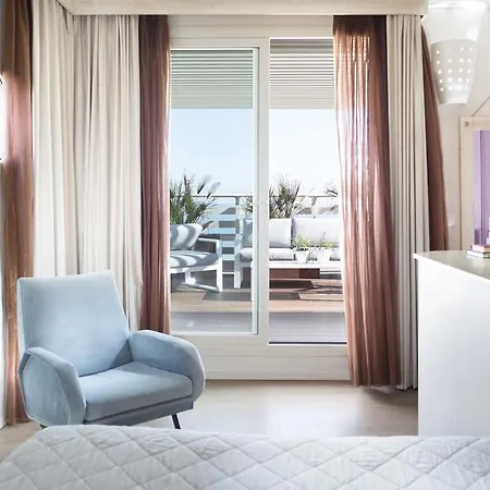 Otel Lamorosa 3*