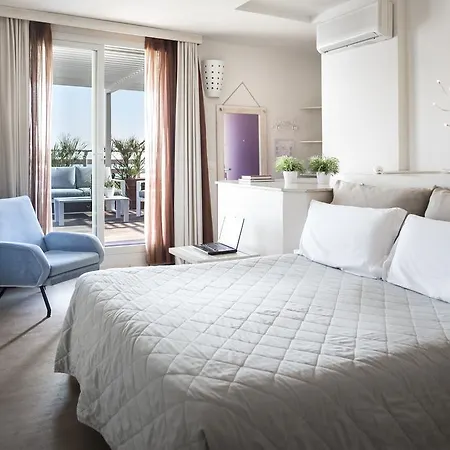 Otel Lamorosa 3*